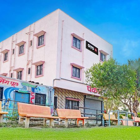 Hotel O Pankaj Hotel & Lodge Gangapur  Bagian luar foto