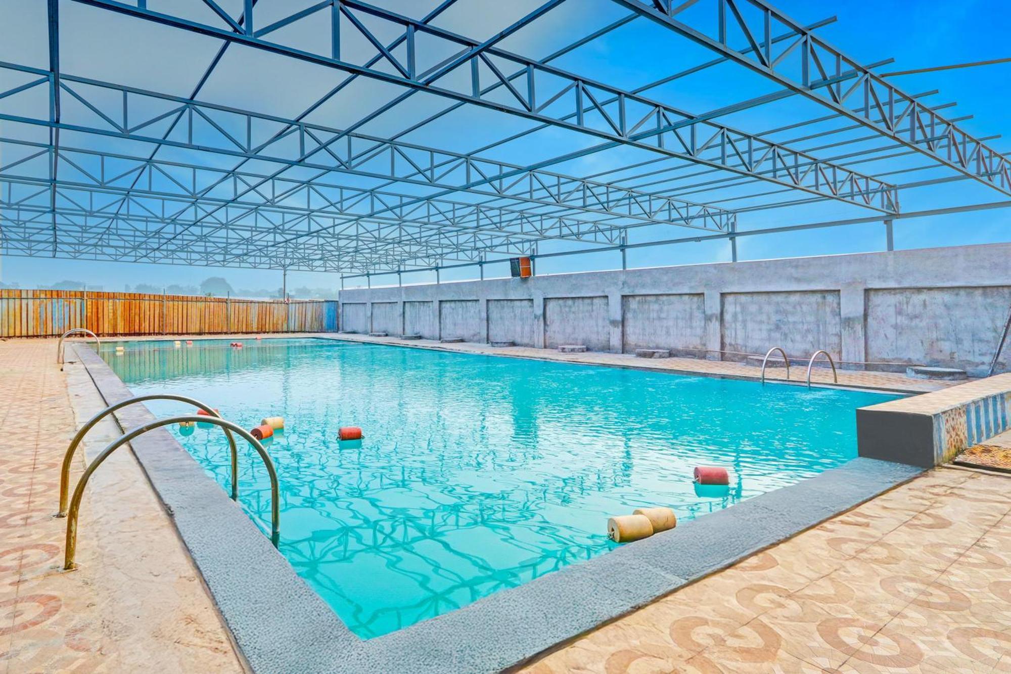 Hotel O Pankaj Hotel & Lodge Gangapur  Bagian luar foto